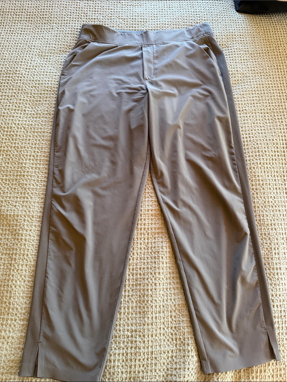 Athleta Brooklyn Ankle Pant - olive green, size 12